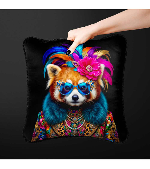 Maximalist Red Panda – Dekorpanel für Kissen, Taschen & Polster