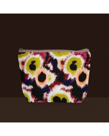 Blurred petals 02 – rozmyte kwiaty, ikat | Mamidu