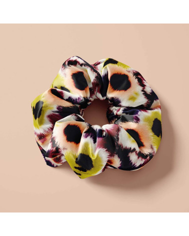Blurred petals 02 – rozmyte kwiaty, ikat | Mamidu