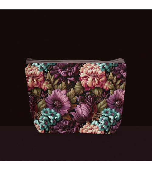 Velvet bloom 02 – dark bouquet fabric | Mamidu