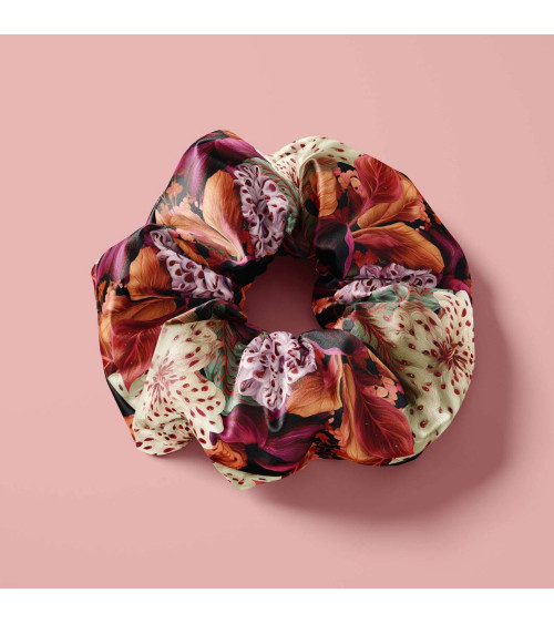 Velvet bloom 06 – red bouquet fabric | Mamidu