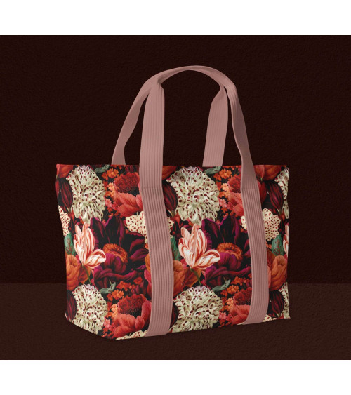 Velvet bloom 07 – cream coral bouquet | Mamidu