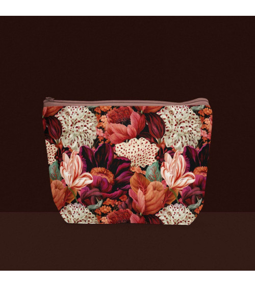 Velvet bloom 07 – cream coral bouquet | Mamidu