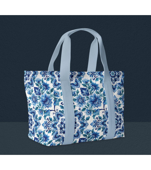 Delft floral 01 – delft blue floral fabric | Mamidu