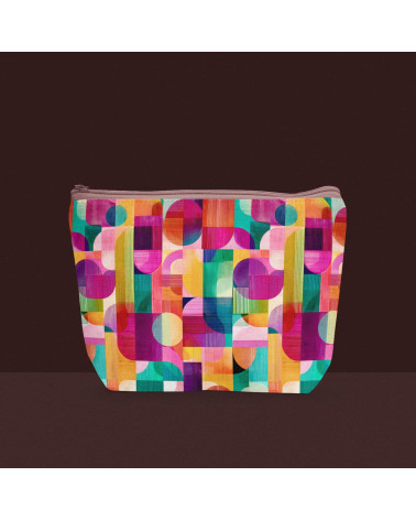 Retro geo 01 – bright retro geometric fabric | Mamidu