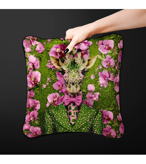 Orchid Giraffe 01 – żyrafa w storczykach | Mamidu