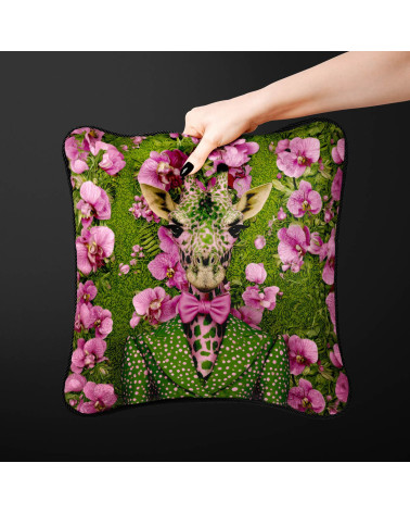 Orchid Giraffe 01 – żyrafa w storczykach | Mamidu