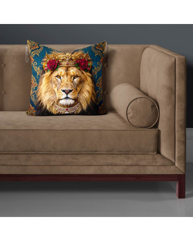 Royal Lion 18 – lion with a rose crown panel | Mamidu