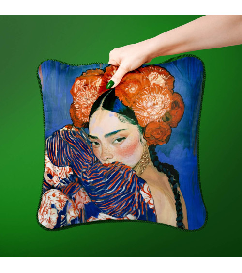 Garden Muse 05 – kobieta z chryzantemami | Mamidu