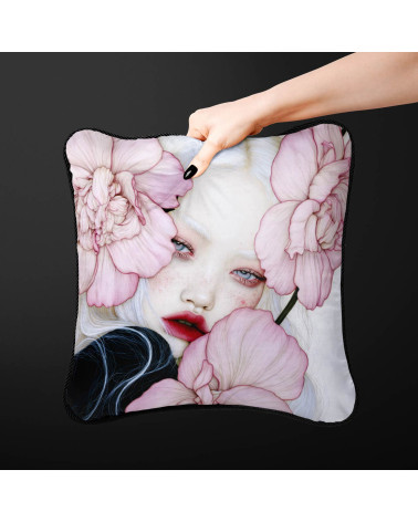 Porcelain Doll 04 – porcelain girl in blush flowers | Mamidu