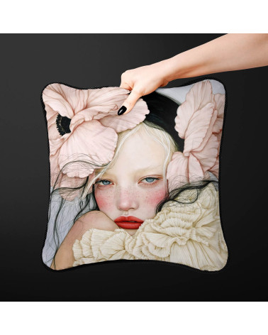 Porcelain Doll 06 – freckled porcelain girl | Mamidu