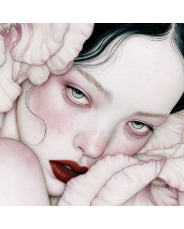 Porcelain Doll 11 – porcelain girl on black | Mamidu