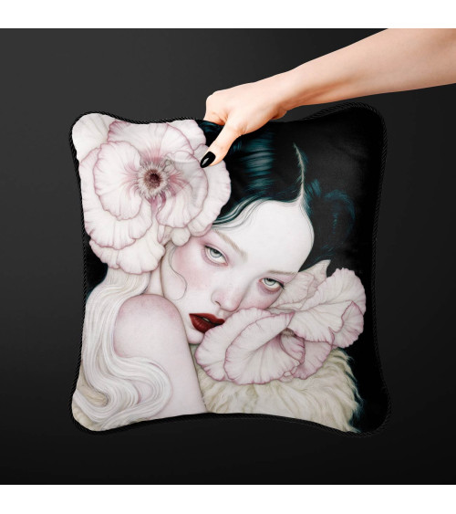 Porcelain Doll 11 – porcelain girl on black | Mamidu