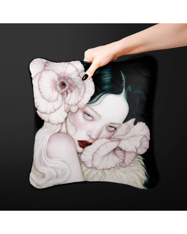 Porcelain Doll 11 – porcelain girl on black | Mamidu
