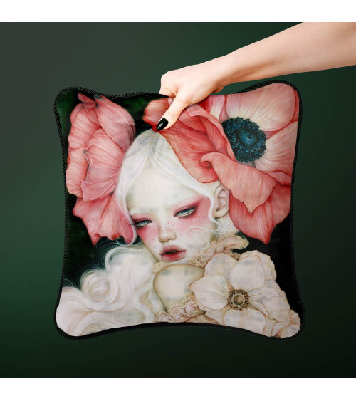 Porcelain Doll 12 – dziewczyna z makiem na czerni | Mamidu