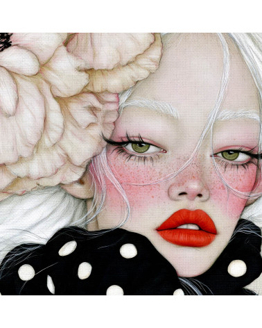 Porcelain Doll 14 – Mädchen im Tupfenmantel | Mamidu