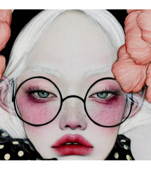 Porcelain Doll 18 – dziewczyna w okularach i makach | Mamidu